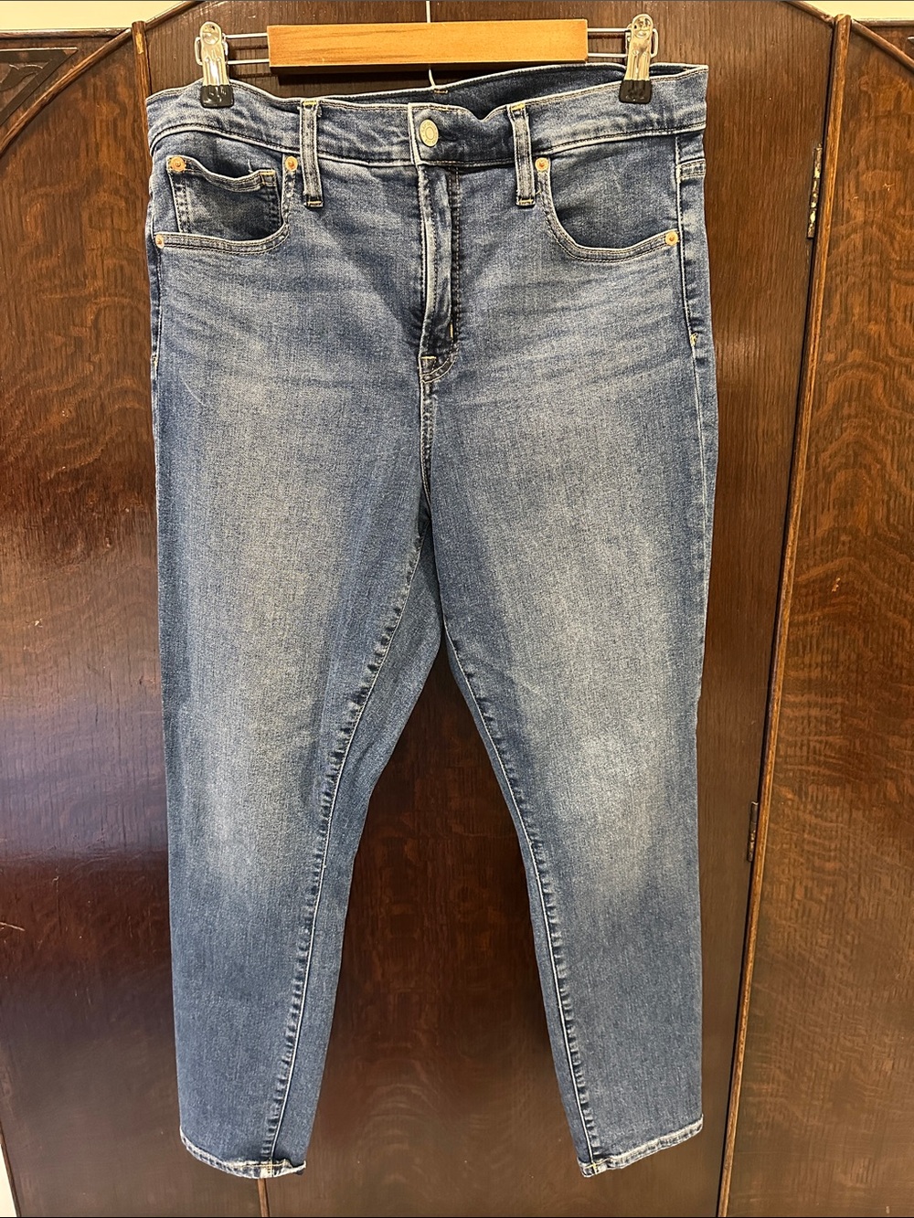 GAP True Skinny High Rise Jeans in Dark Blue